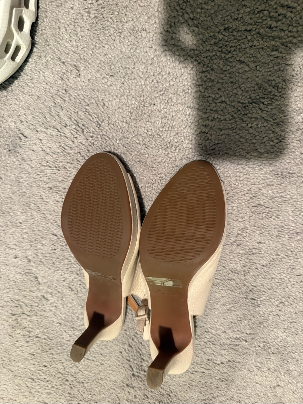 Clarks Peep-Toe Slingback Heels in Ivory with Subtle Sparkle - Picture 5 of 6
